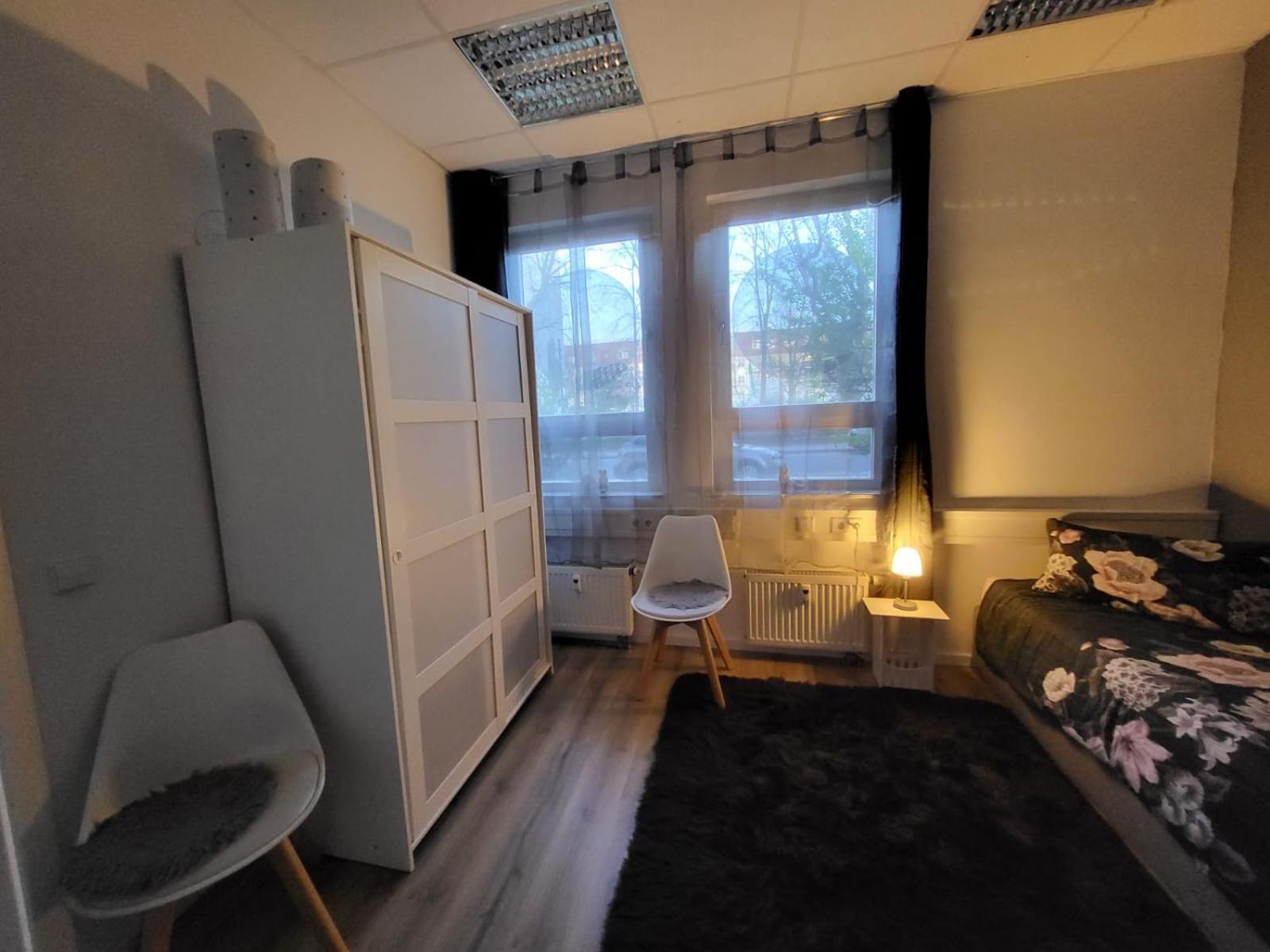 Studio 1 Mit Gemeinschaftsraeumen, Tiefgarage Leipzig Bagian luar foto