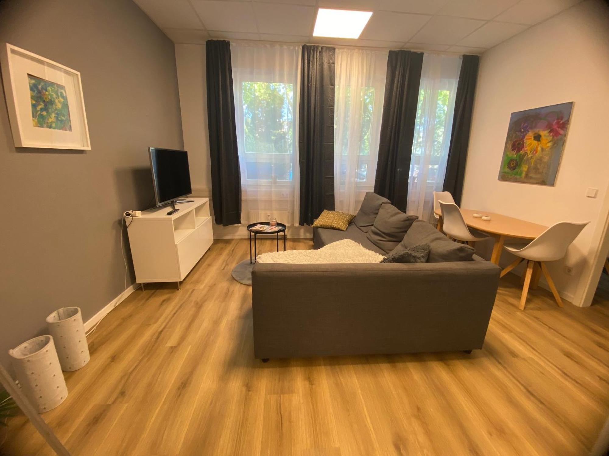 Studio 1 Mit Gemeinschaftsraeumen, Tiefgarage Leipzig Bagian luar foto